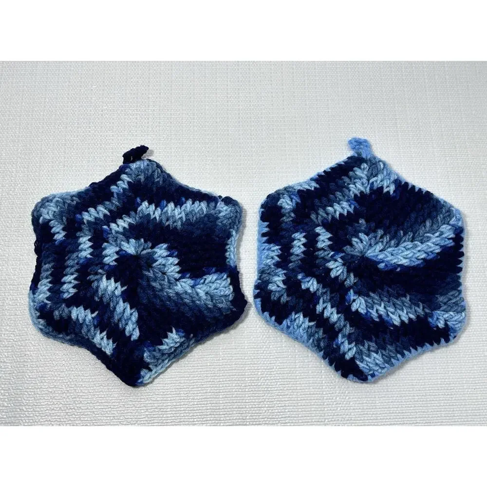 Hand Crocheted Double Thick Hot Pad Pot Holder Pair blue shades‎ VTG Granny Core